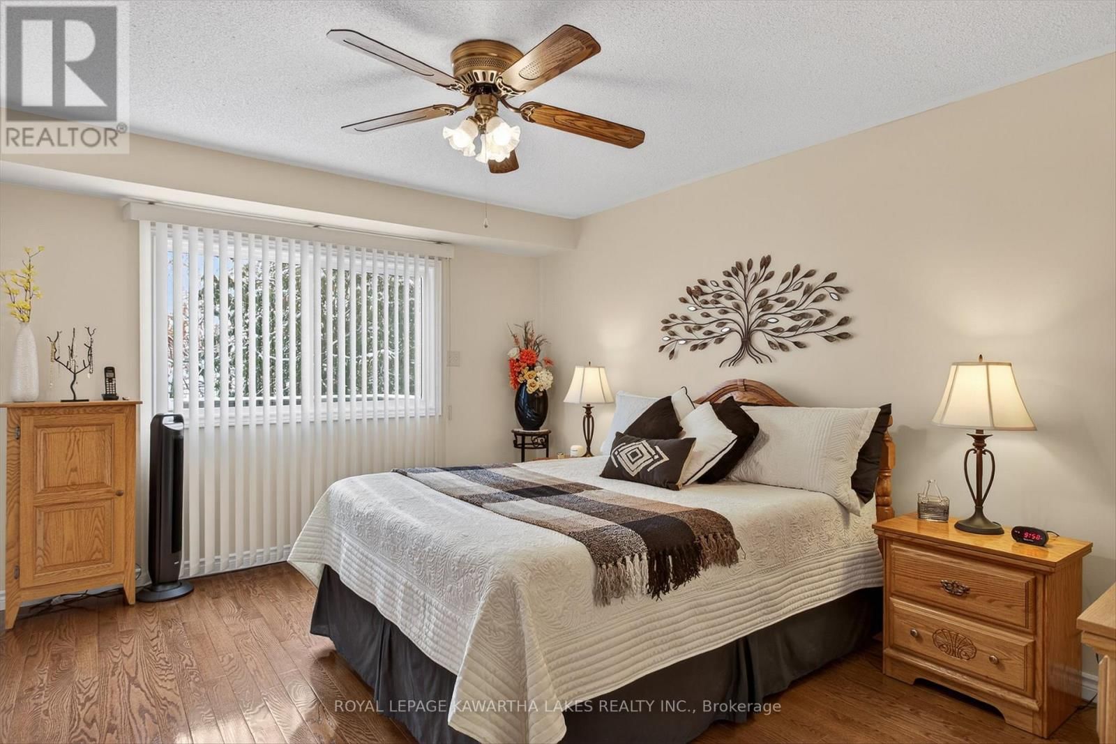 20 CEDARTREE LANE Image 17