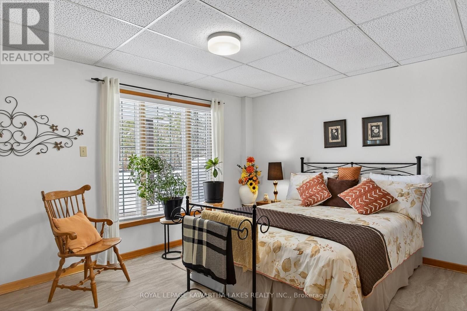 20 CEDARTREE LANE Image 33