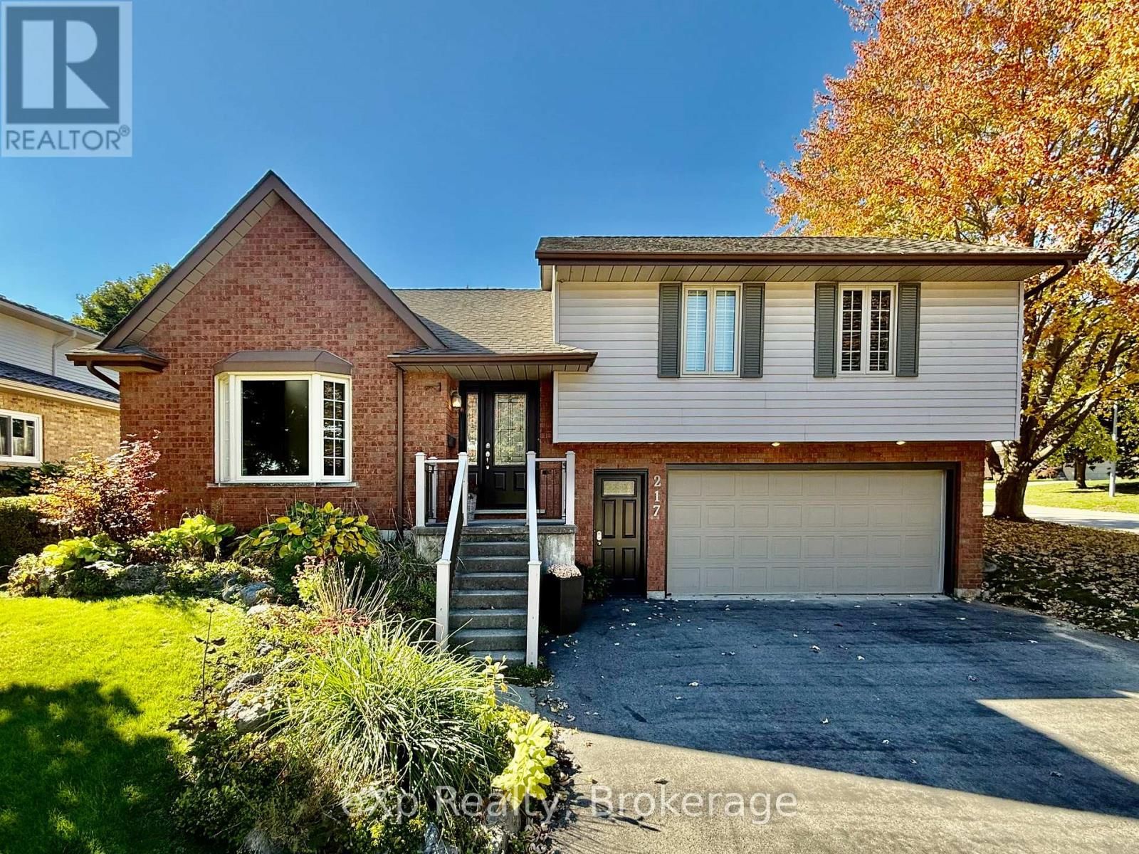 217 THOMAS STREET Image 1