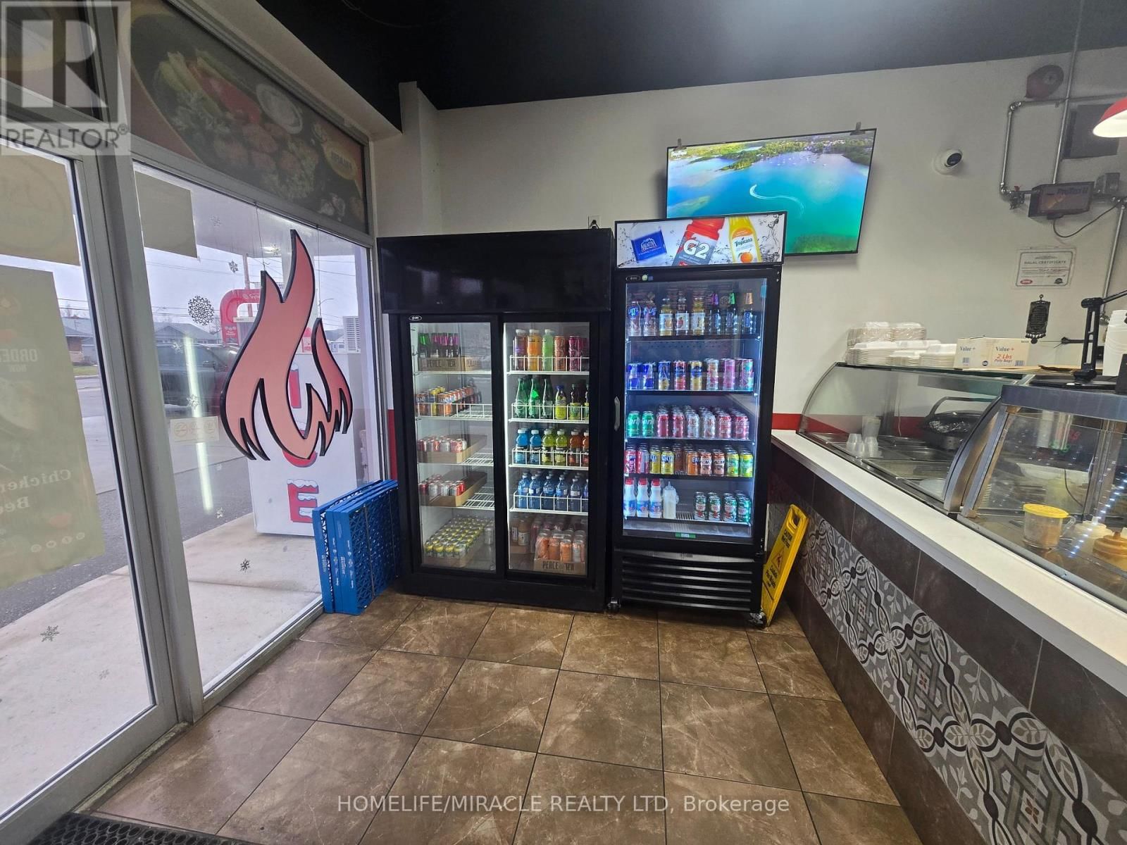 4468 ONTARIO STREET Image 16