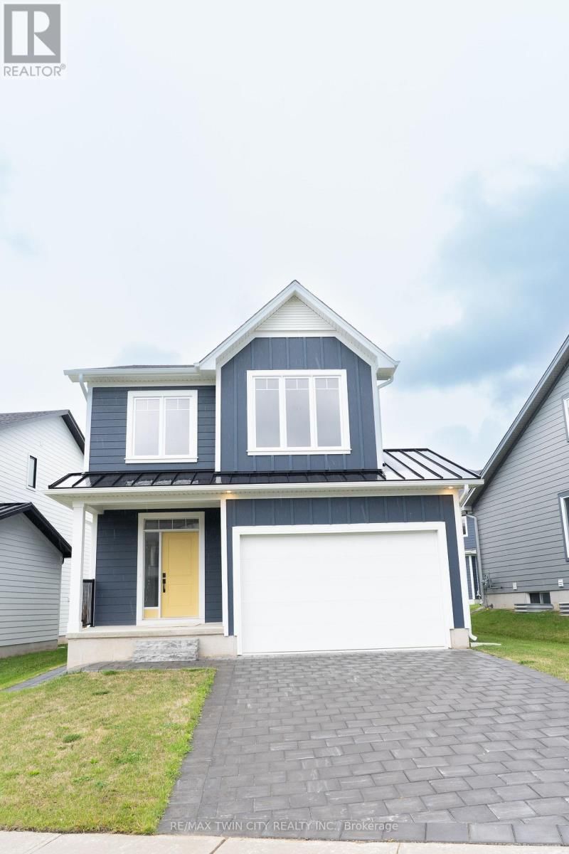 163 JULIE CRESCENT Image 1