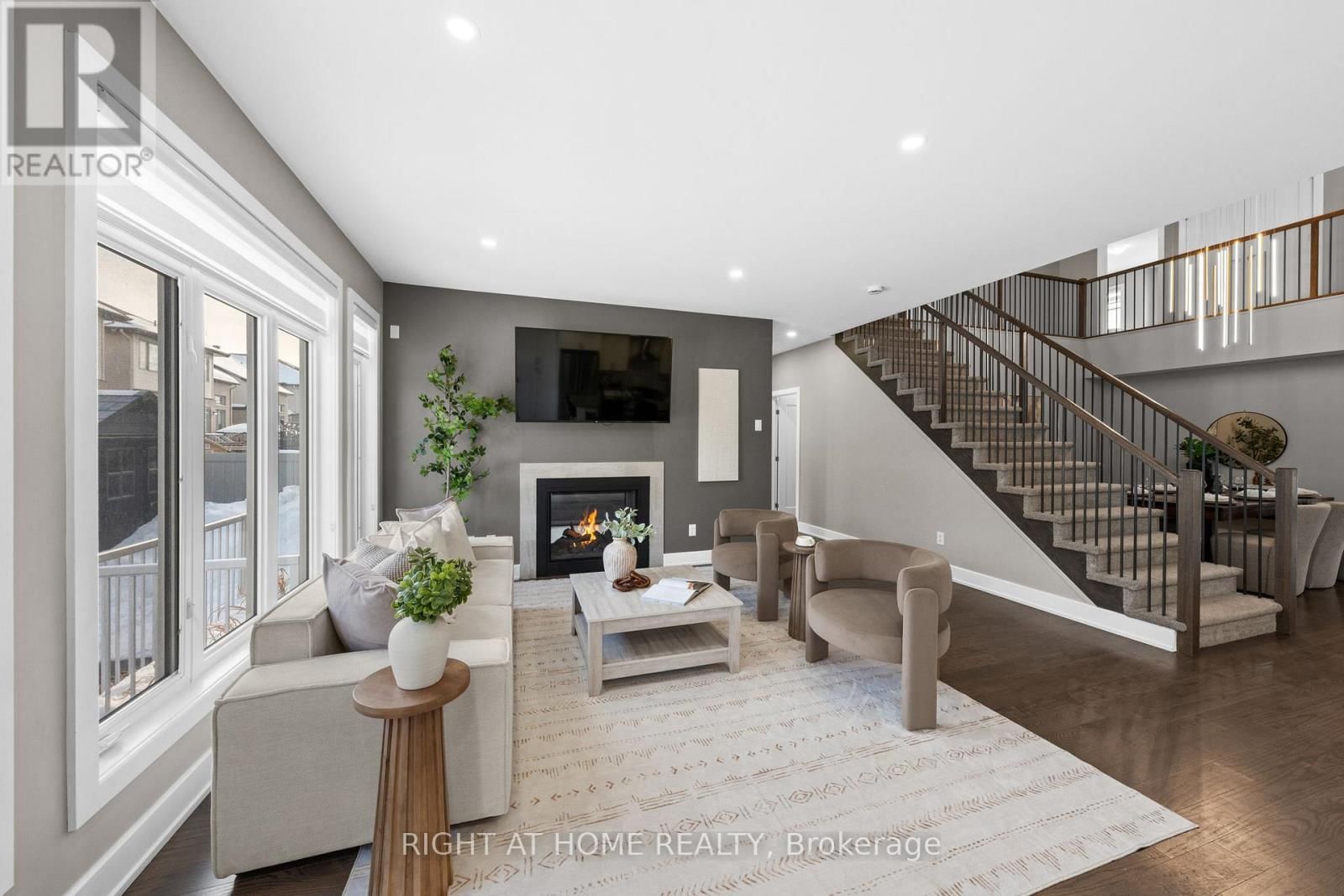 424 GOLDEN SPRINGS DRIVE Image 17