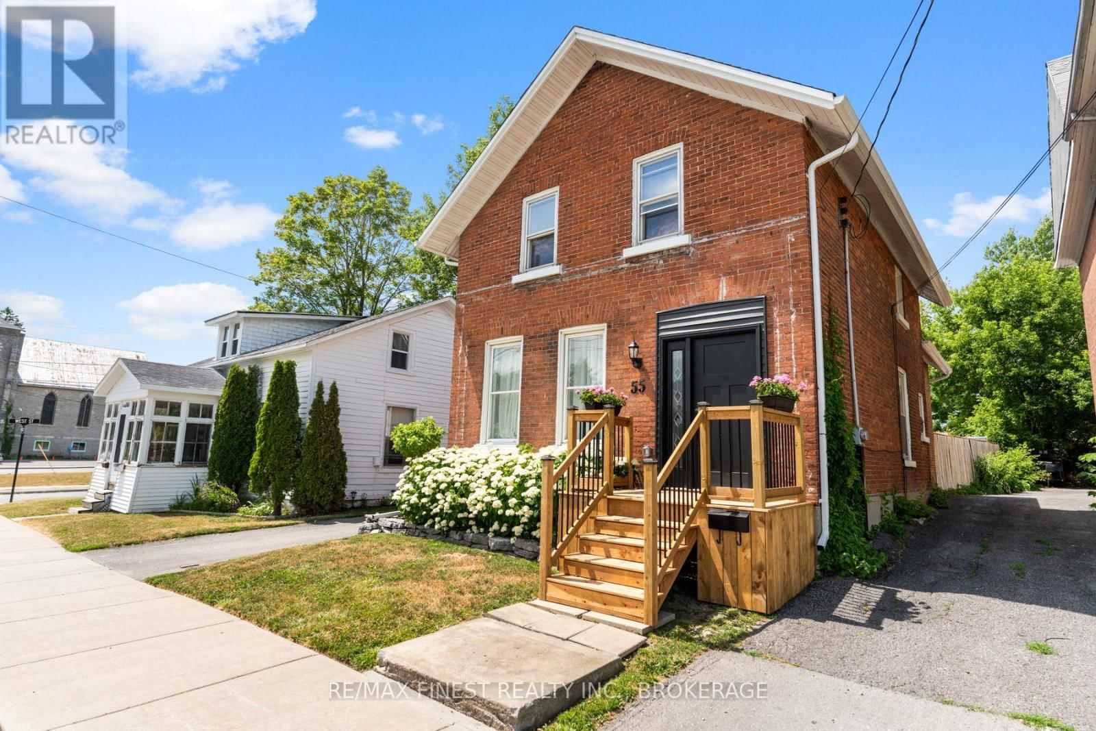 55 BRIDGE STREET WEST Image 1