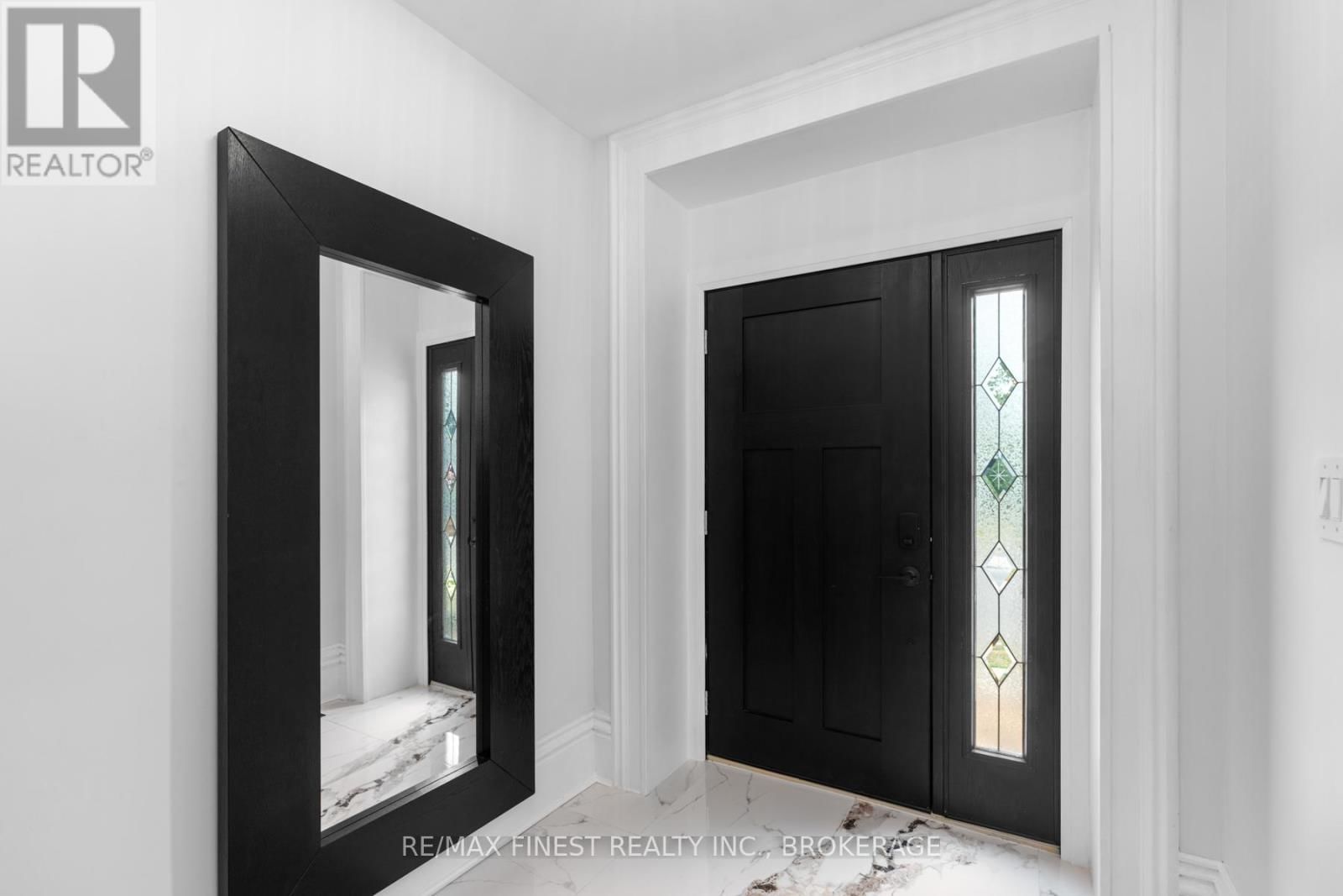 55 BRIDGE STREET WEST Image 15