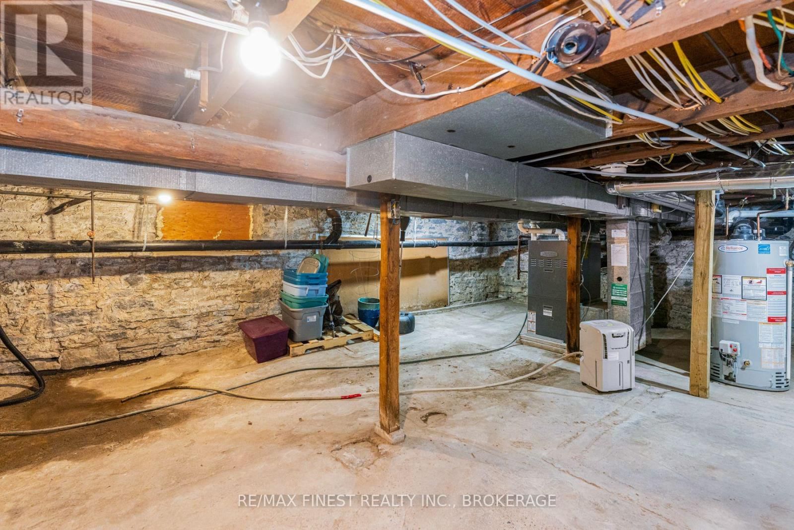 55 BRIDGE STREET WEST Image 43