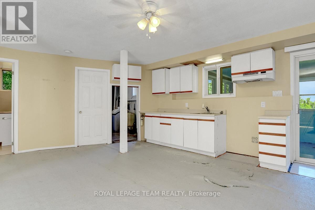 8055 COUNTY RD. 44 ROAD Image 28