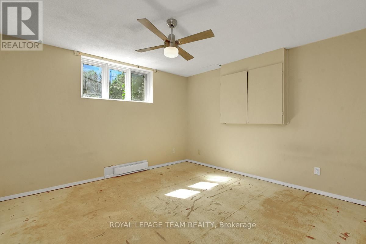 8055 COUNTY RD. 44 ROAD Image 32