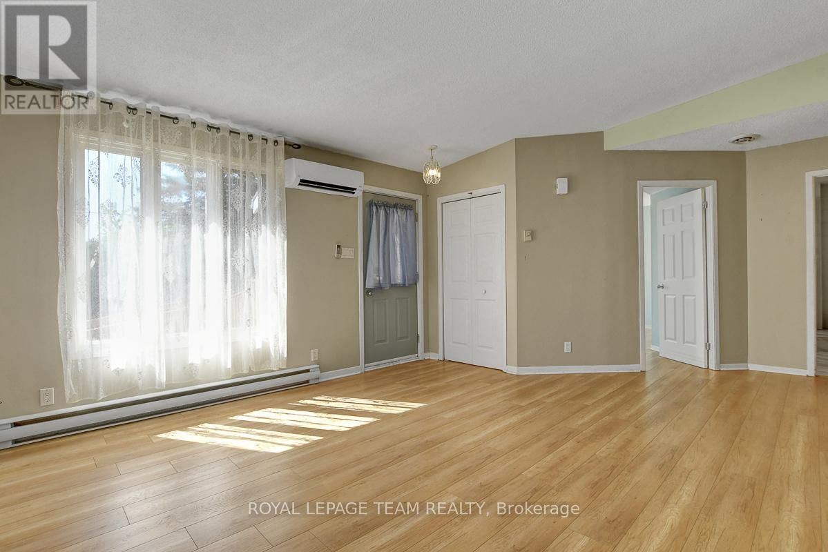 8055 COUNTY RD. 44 ROAD Image 6