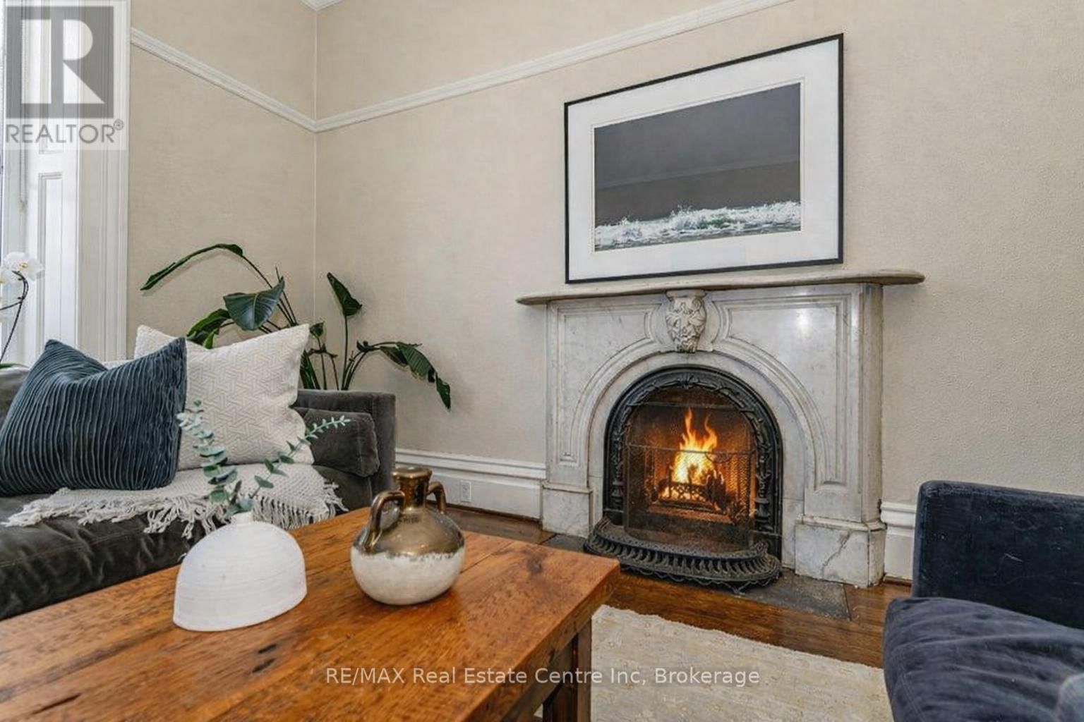 15 LIVERPOOL STREET Image 17