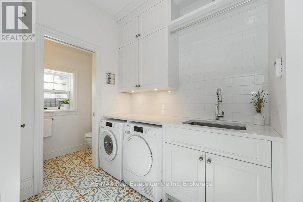 15 LIVERPOOL STREET Image 18