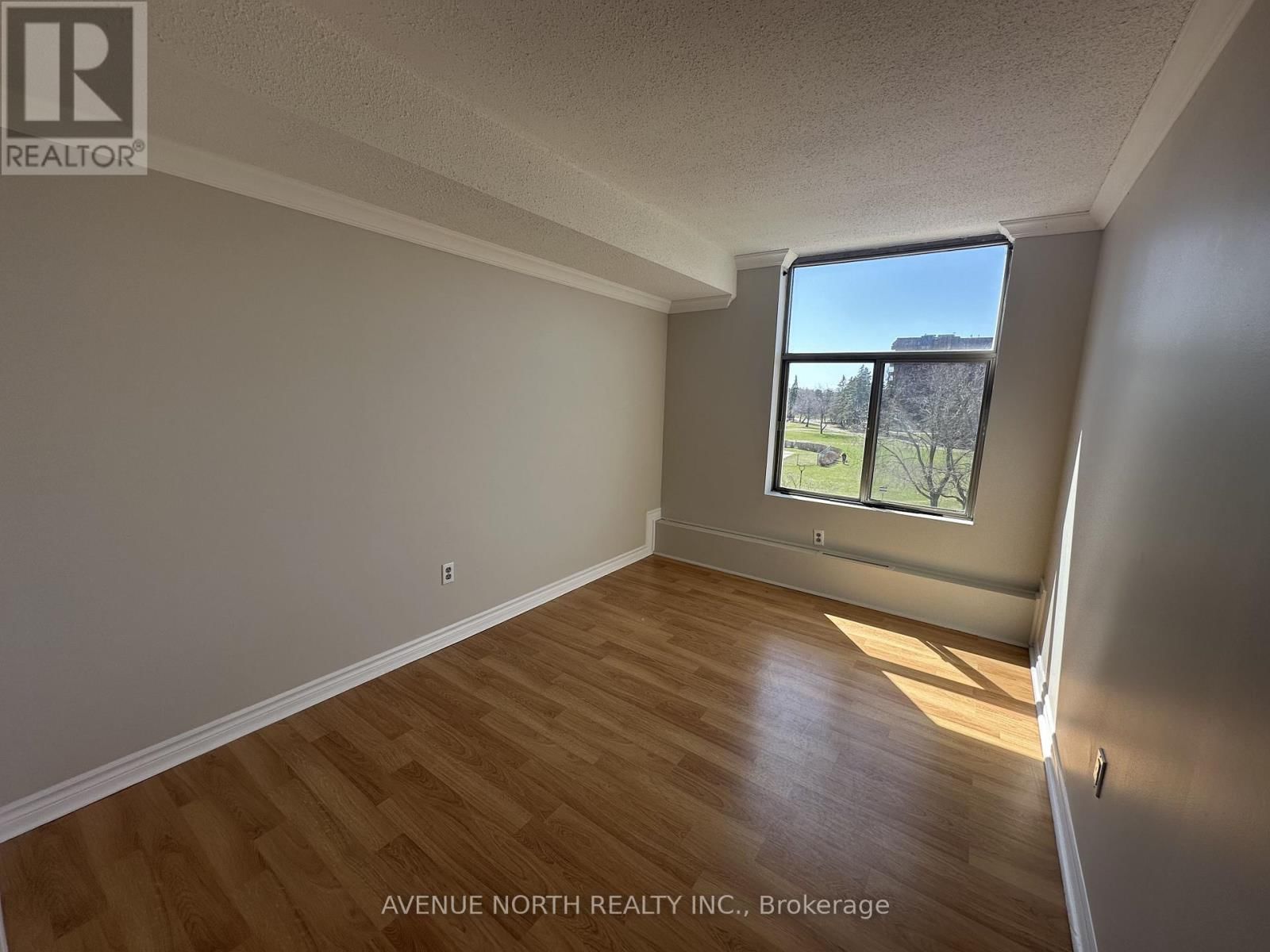 308 - 2759 CAROUSEL CRESCENT Image 13