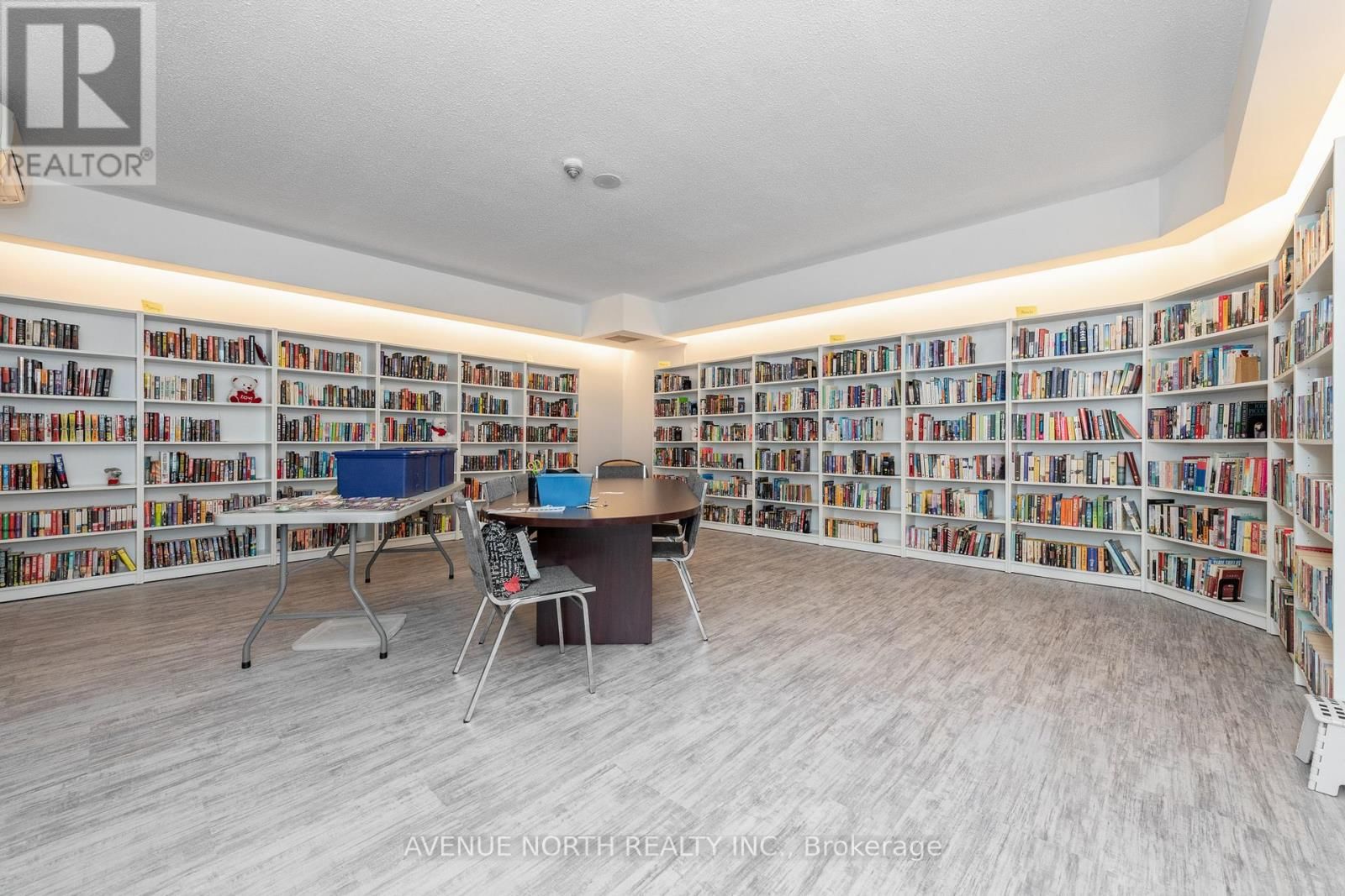 308 - 2759 CAROUSEL CRESCENT Image 26