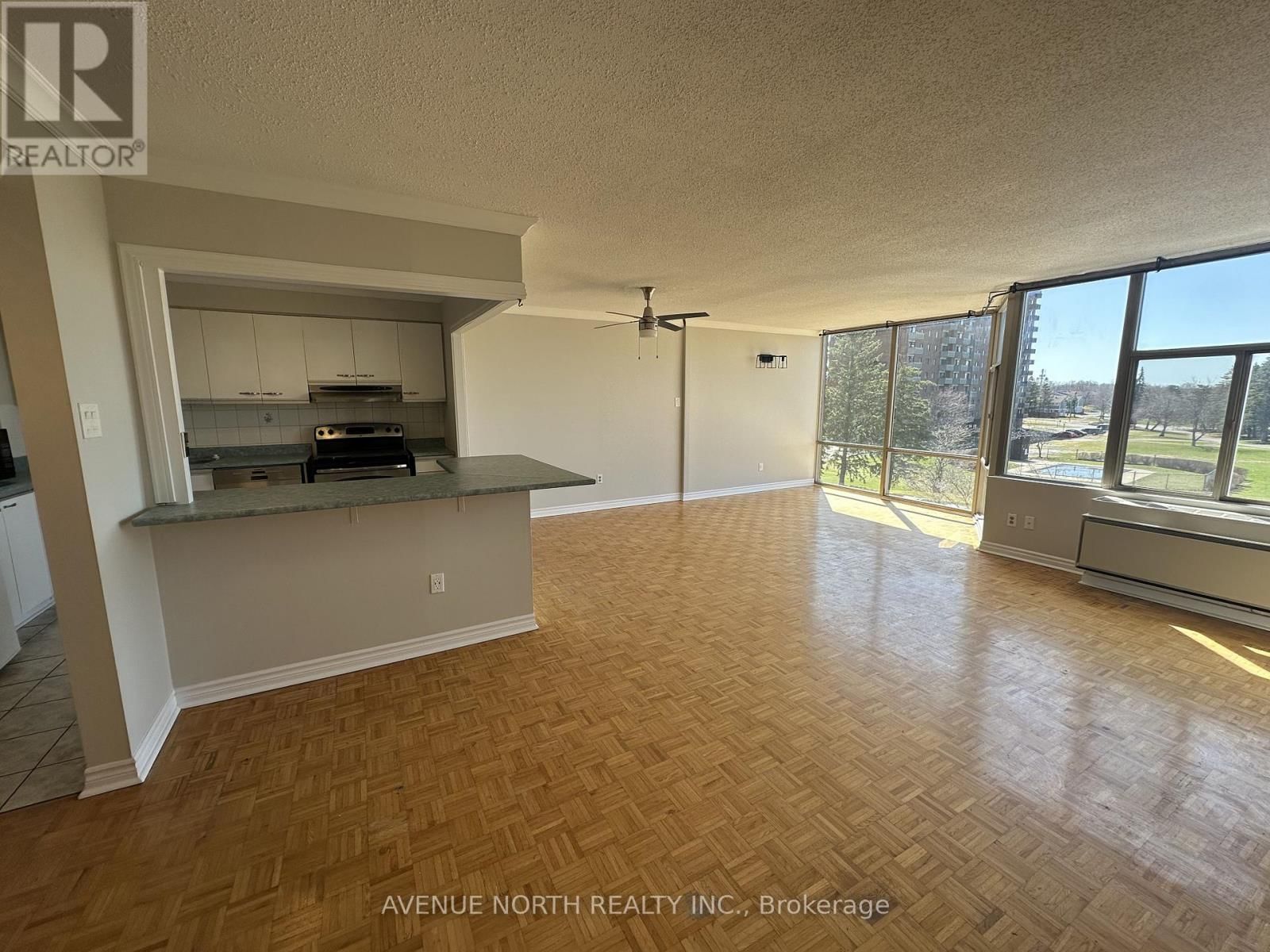 308 - 2759 CAROUSEL CRESCENT Image 6