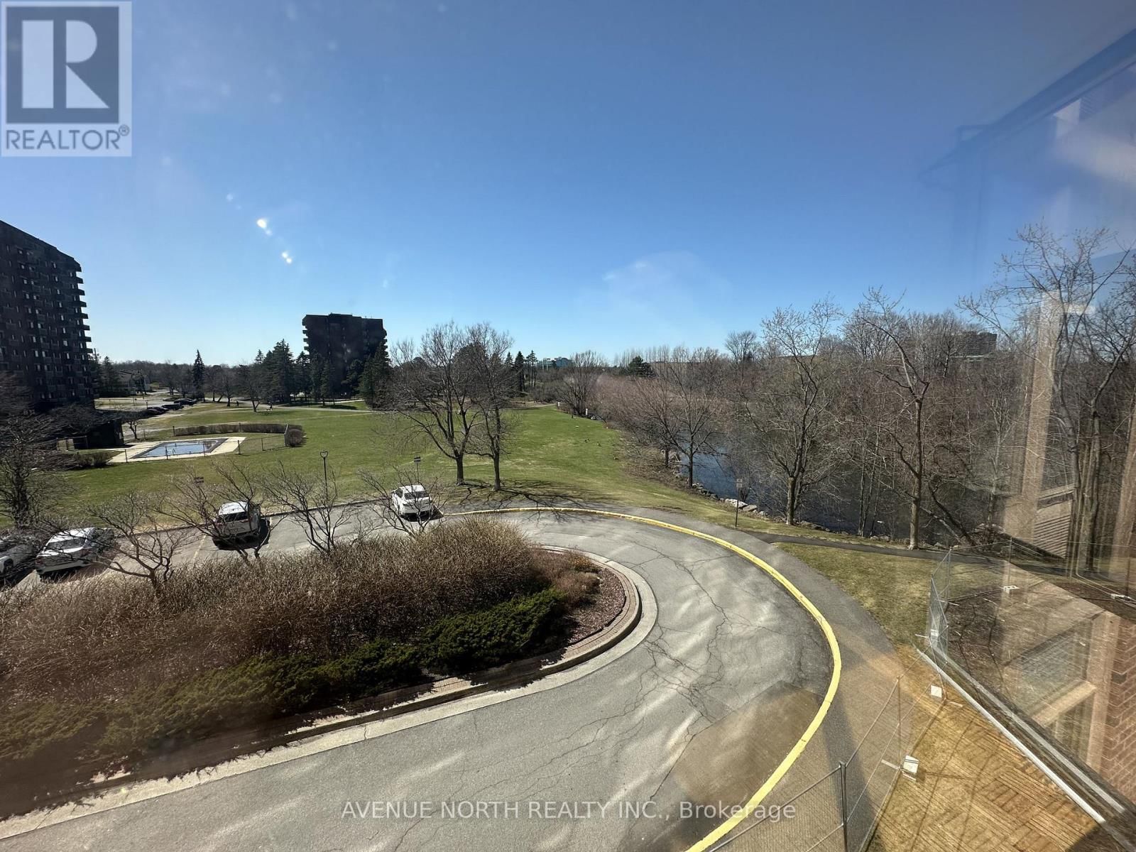 308 - 2759 CAROUSEL CRESCENT Image 9