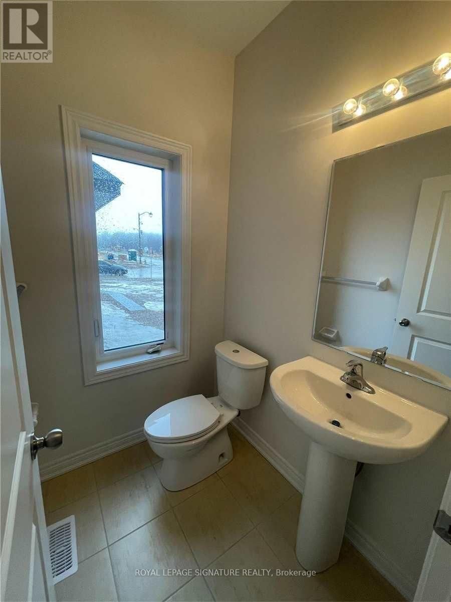 404 BLACKCHERRY CRESCENT Image 18