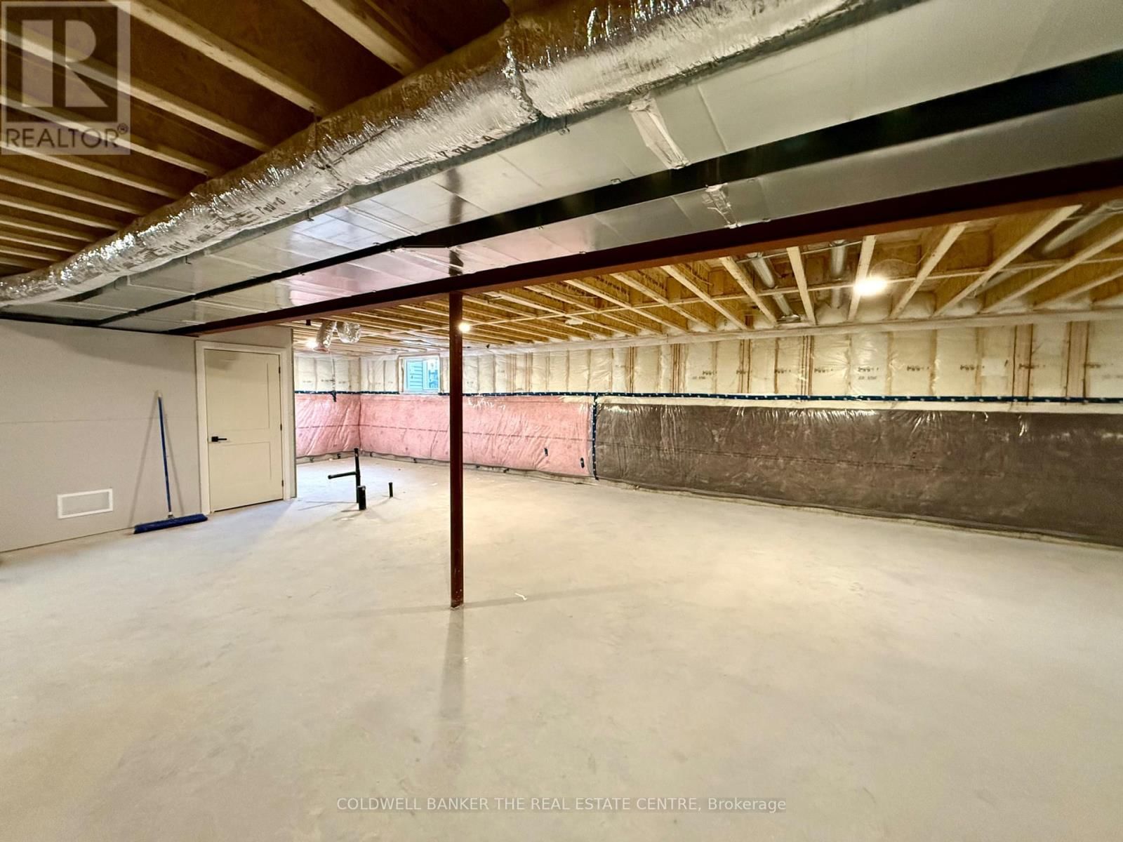 16 MILLIES WAY Image 18