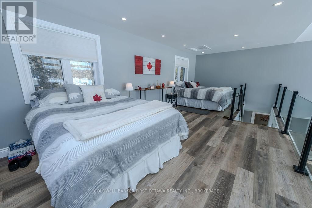 114 LB 7A RAILROAD STREET Image 24