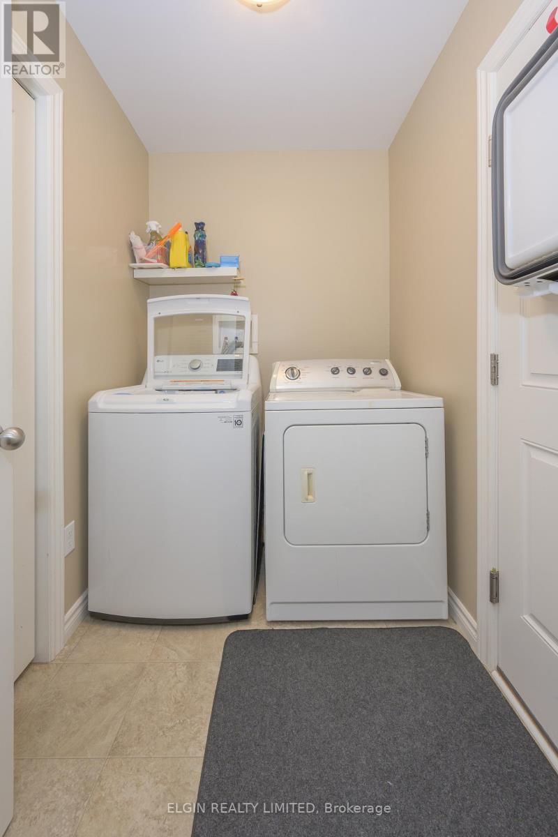 18 CARDINAL COURT Image 18