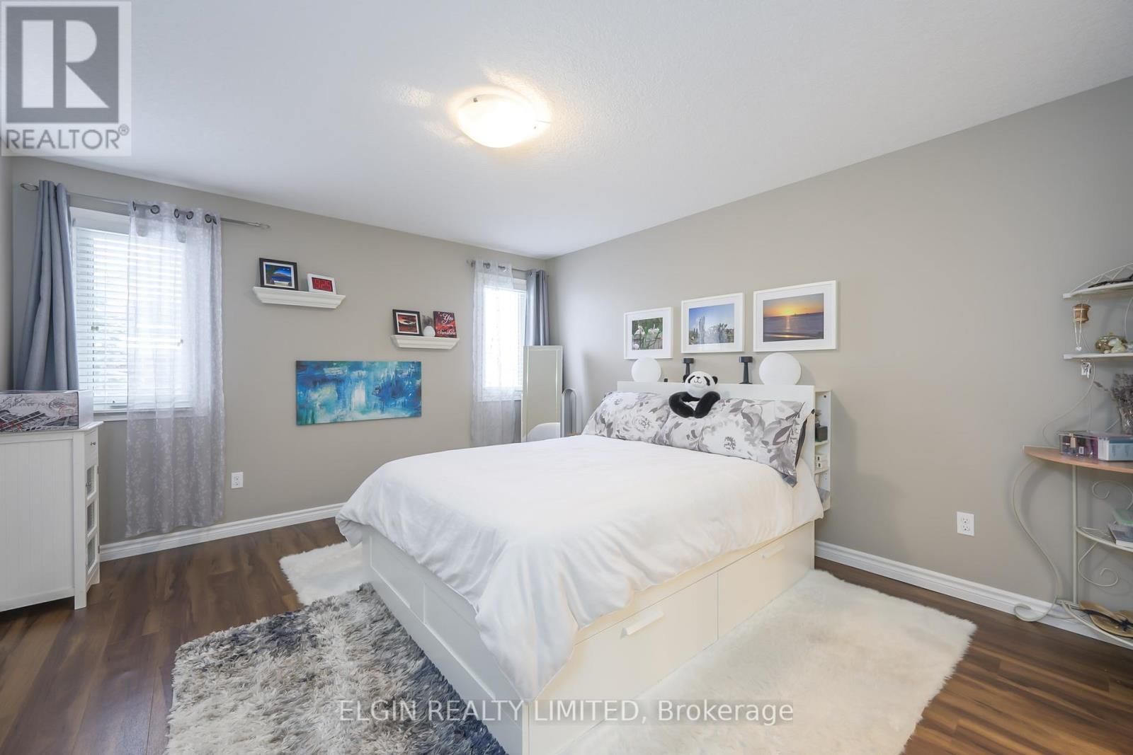 18 CARDINAL COURT Image 9