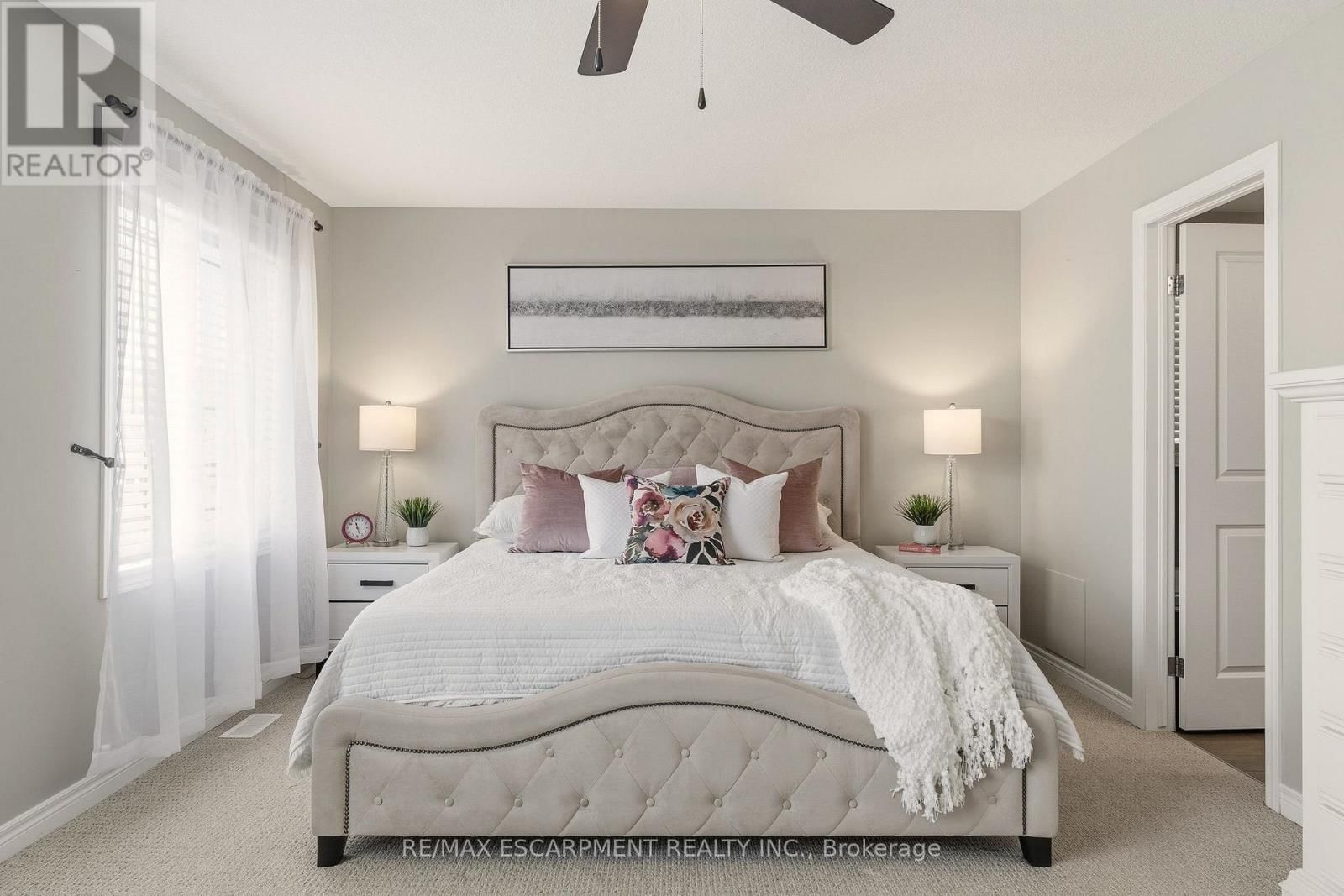 345 FESTIVAL WAY Image 20