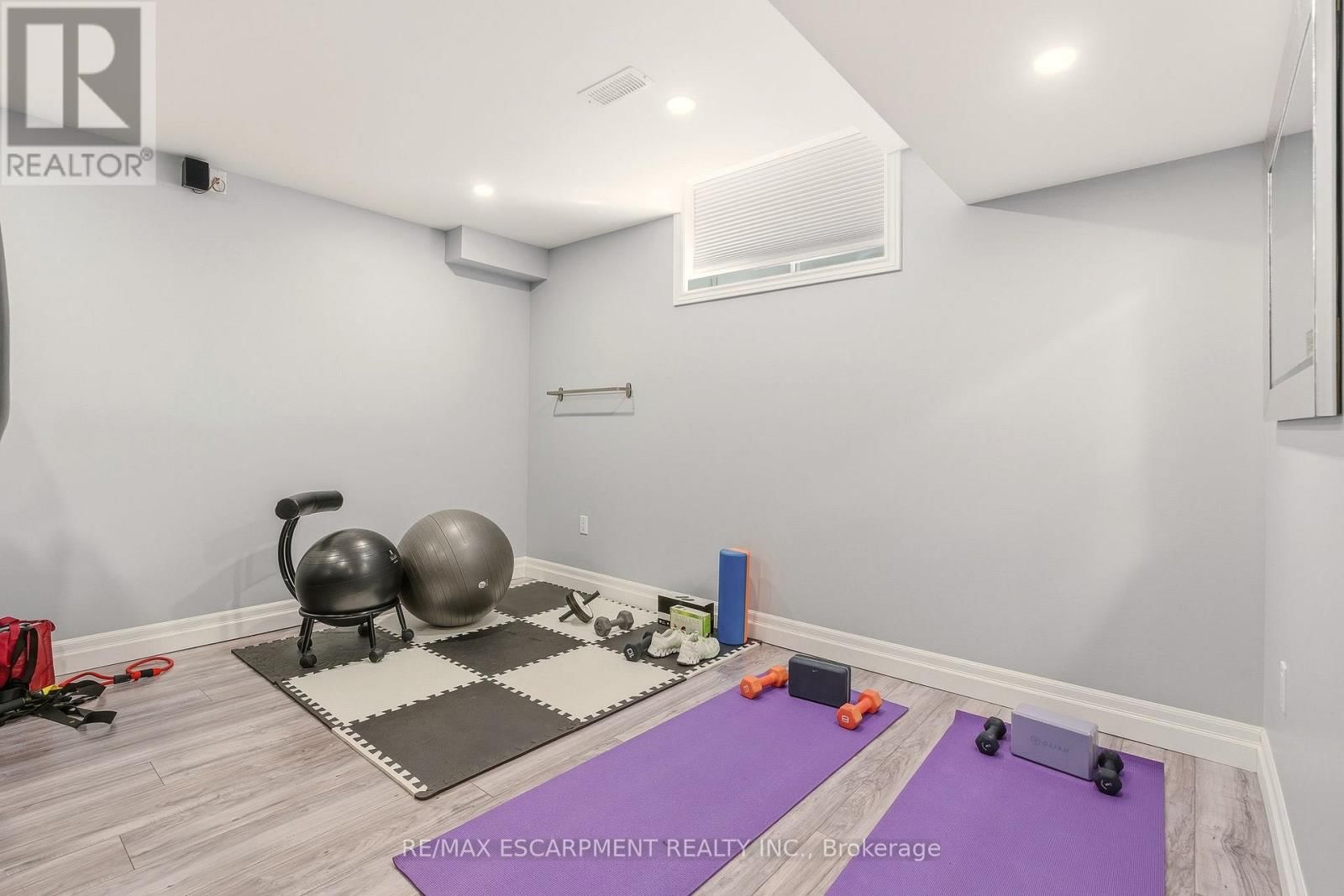 345 FESTIVAL WAY Image 31