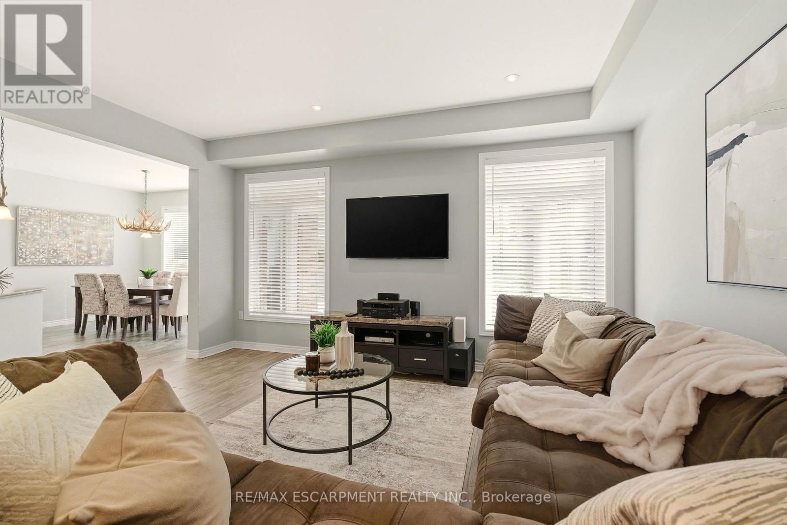 345 FESTIVAL WAY Image 7