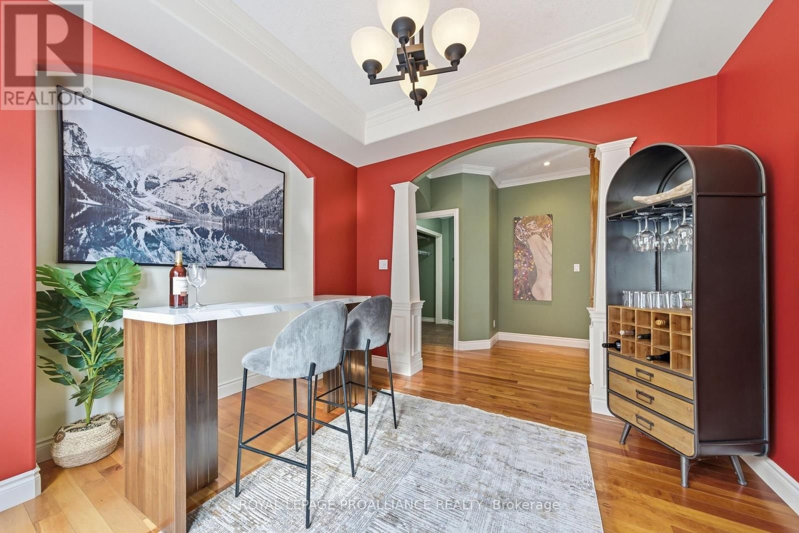 240 AVONDALE ROAD Image 10