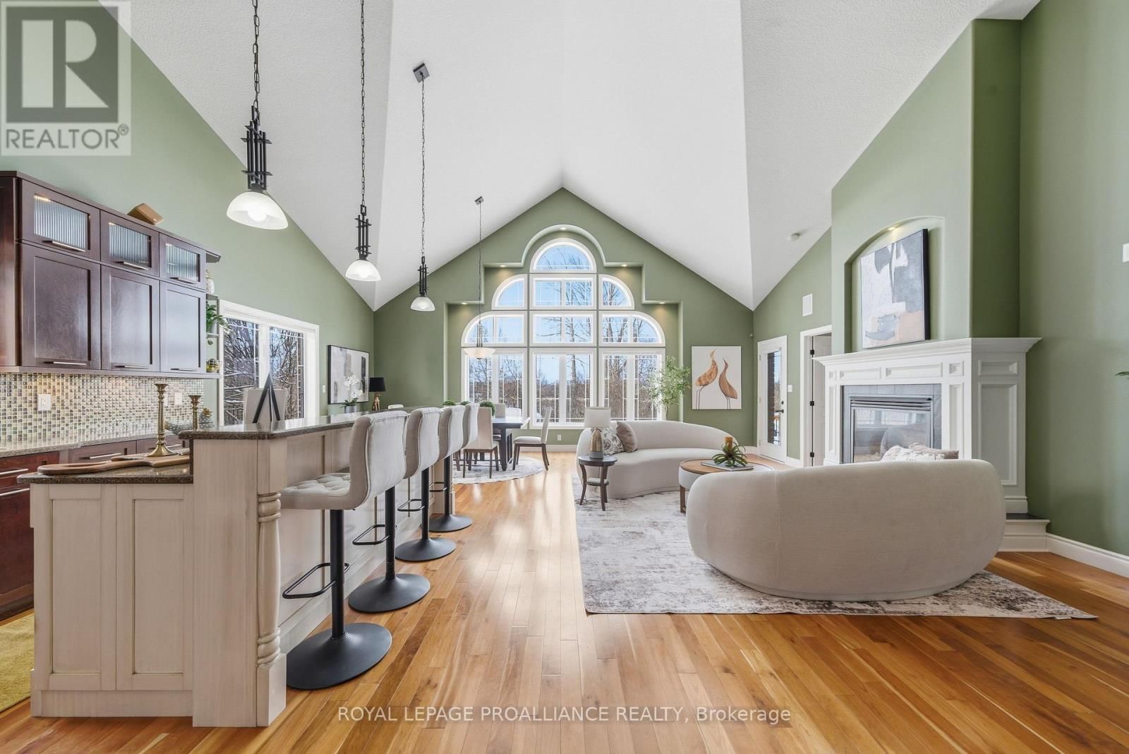 240 AVONDALE ROAD Image 11