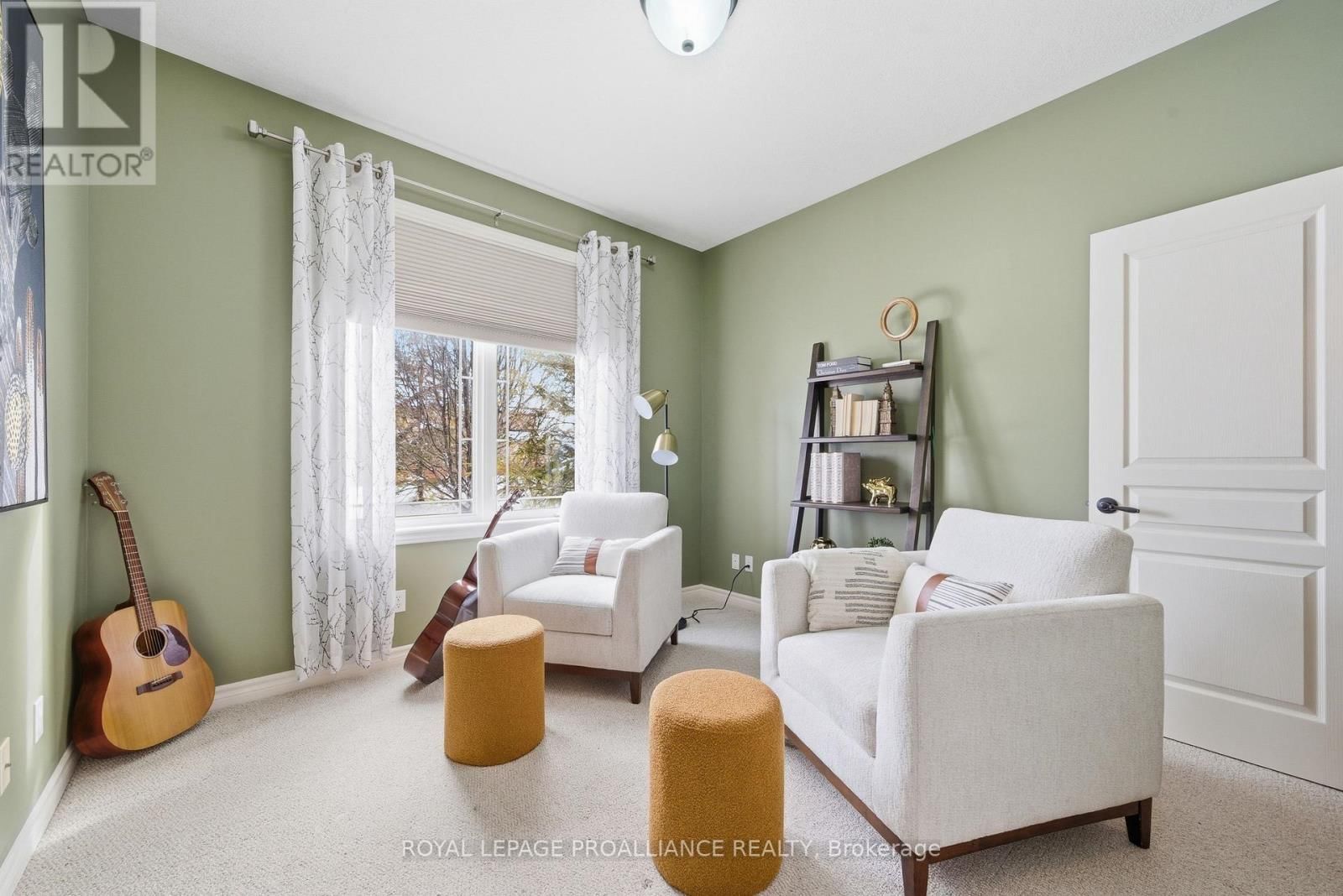 240 AVONDALE ROAD Image 4