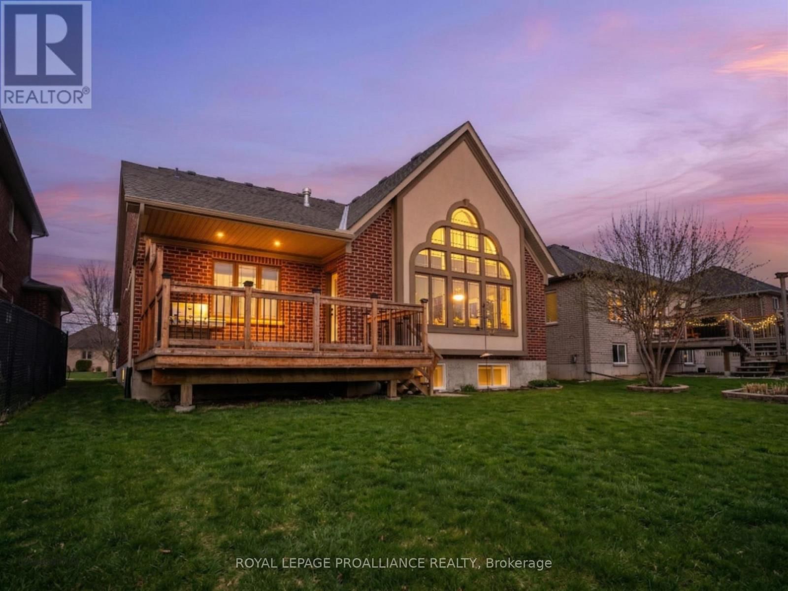 240 AVONDALE ROAD Image 44