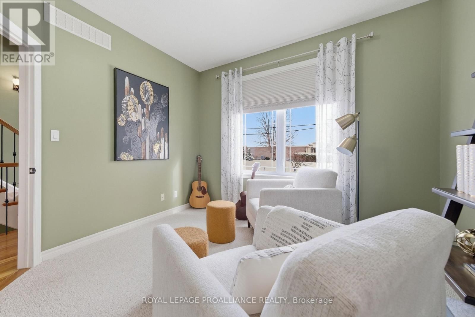 240 AVONDALE ROAD Image 7