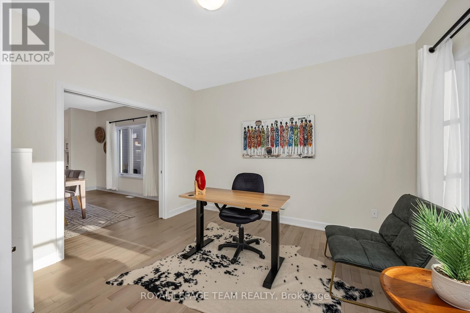 340 MOONLIGHT DRIVE Image 4