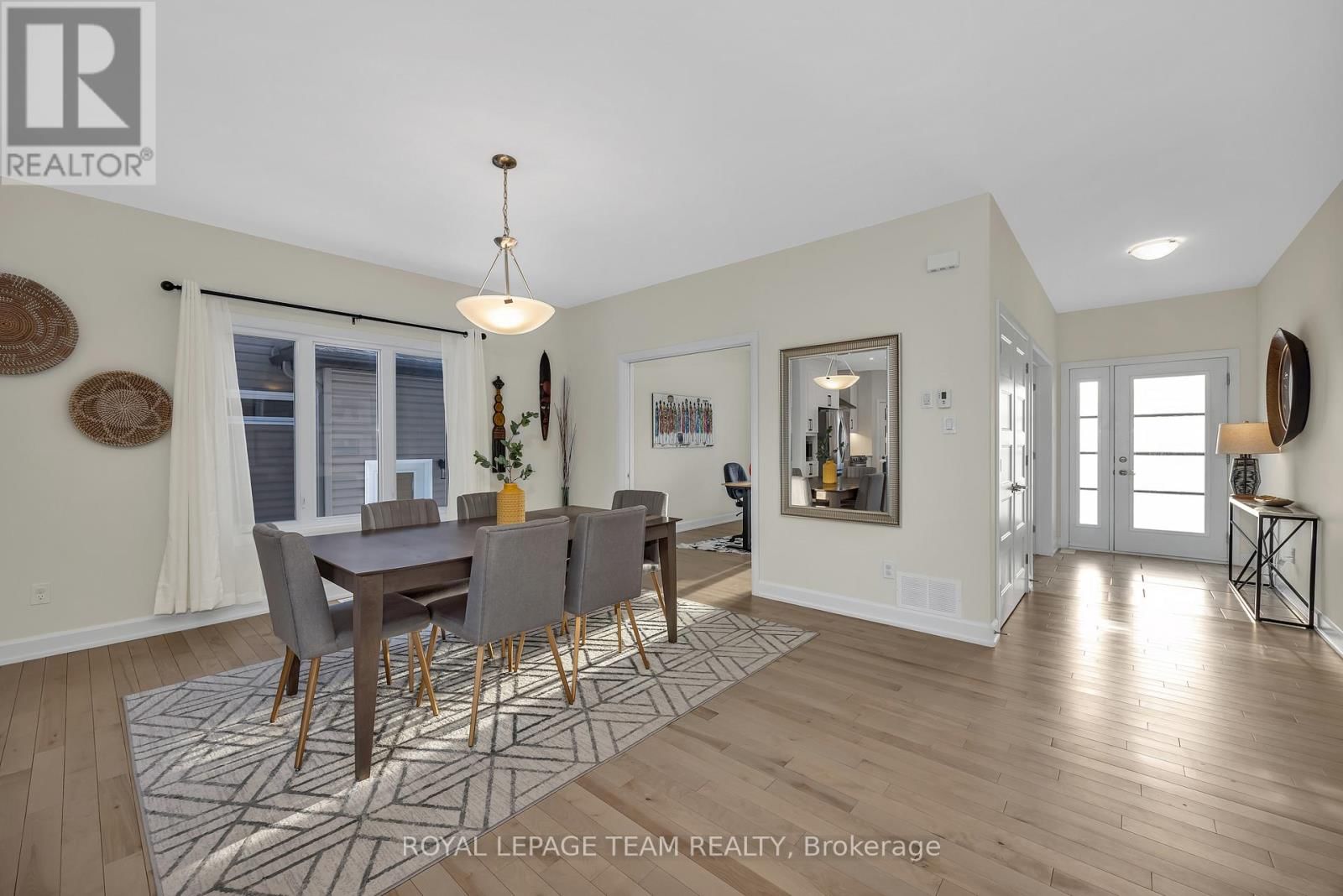 340 MOONLIGHT DRIVE Image 7