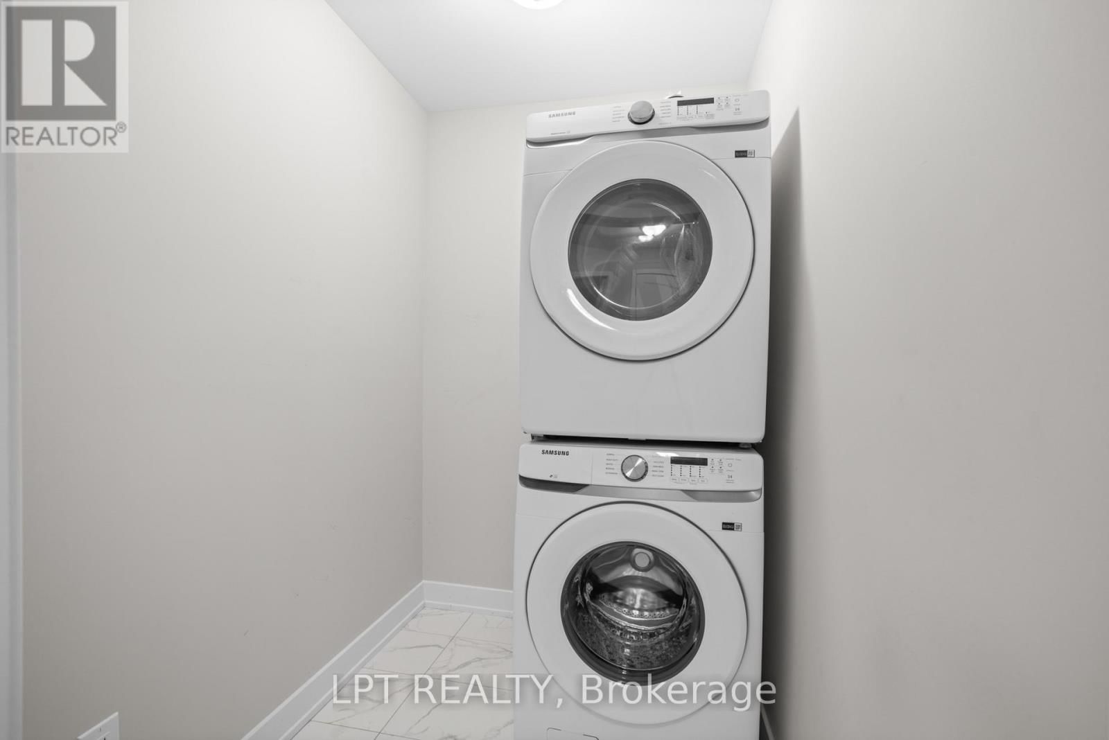 75 CHATEAUGUAY STREET Image 23