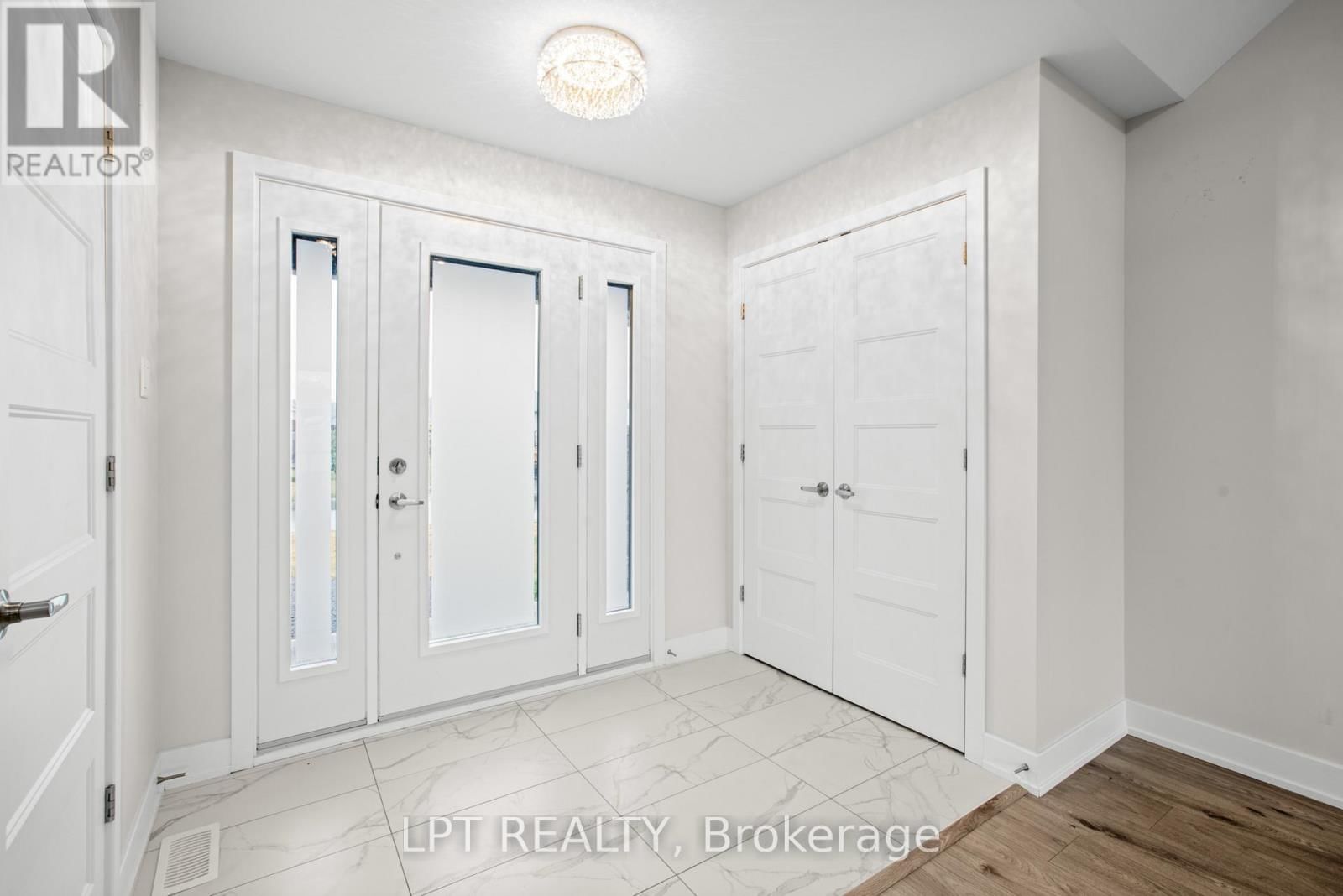 75 CHATEAUGUAY STREET Image 24