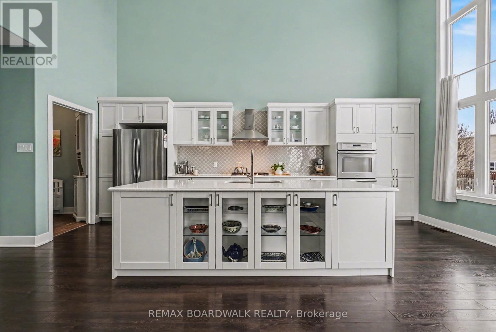 87 COBBLESTONE DRIVE Image 7