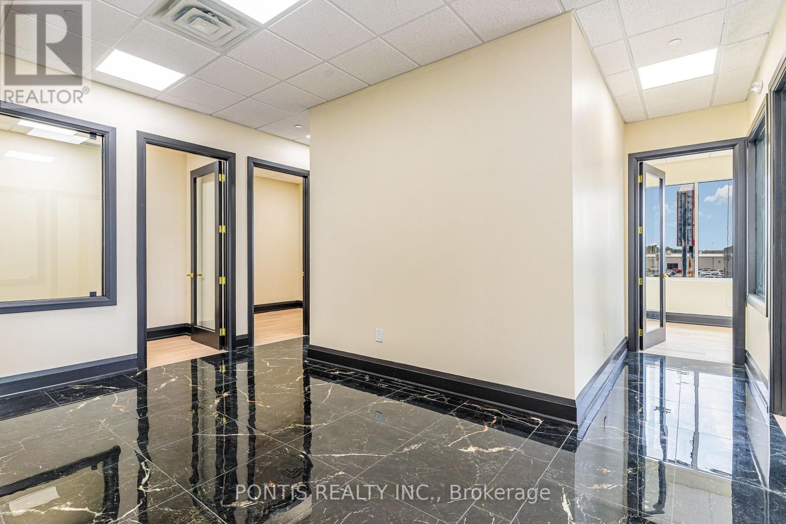 H211 - 460 HESPELER ROAD Image 11