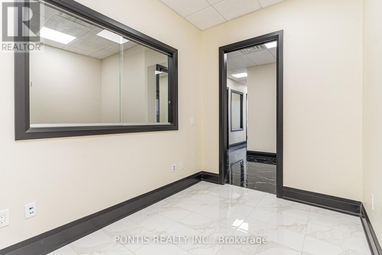 H211 - 460 HESPELER ROAD Image 24