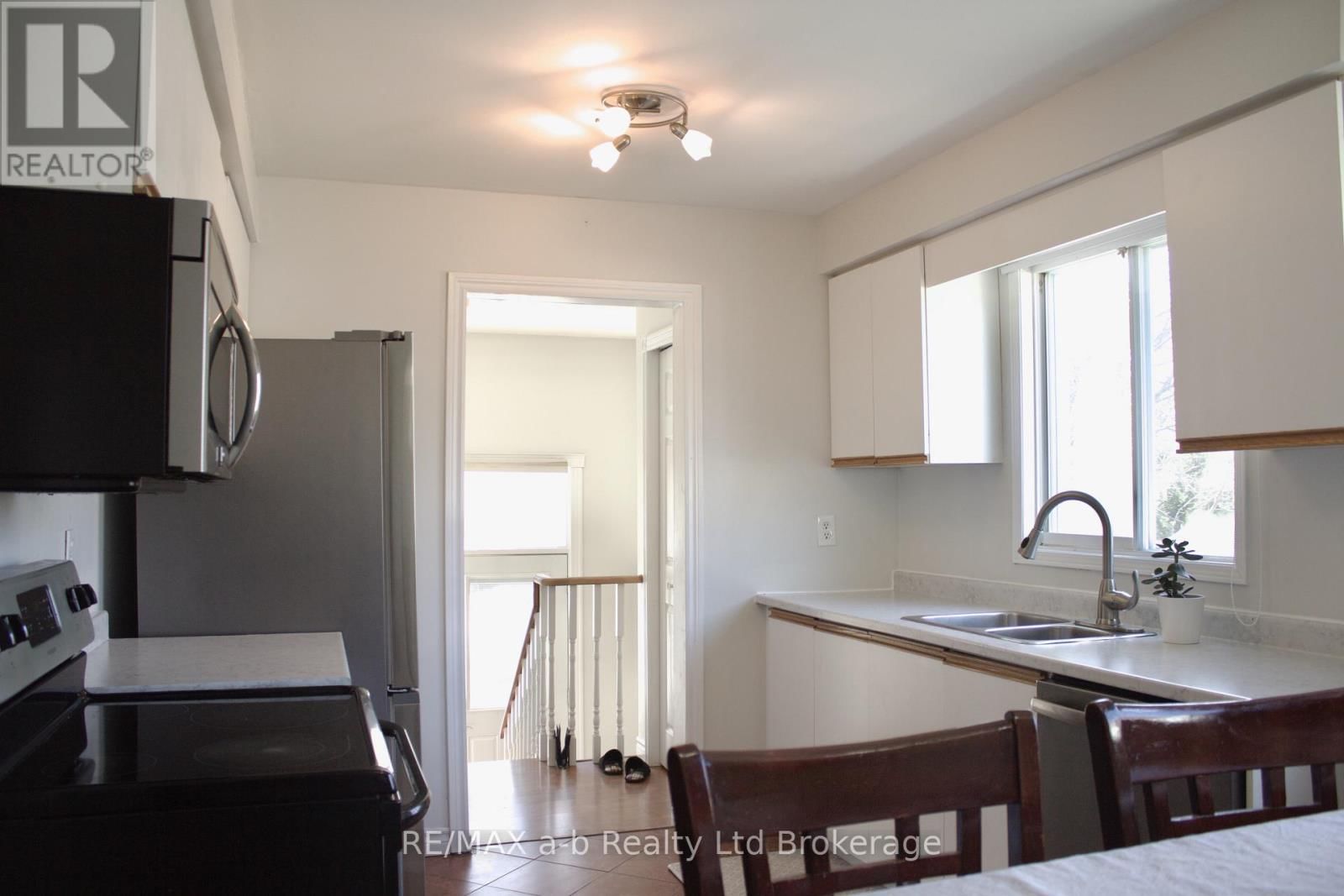 94 D'AUBIGNY ROAD Image 15