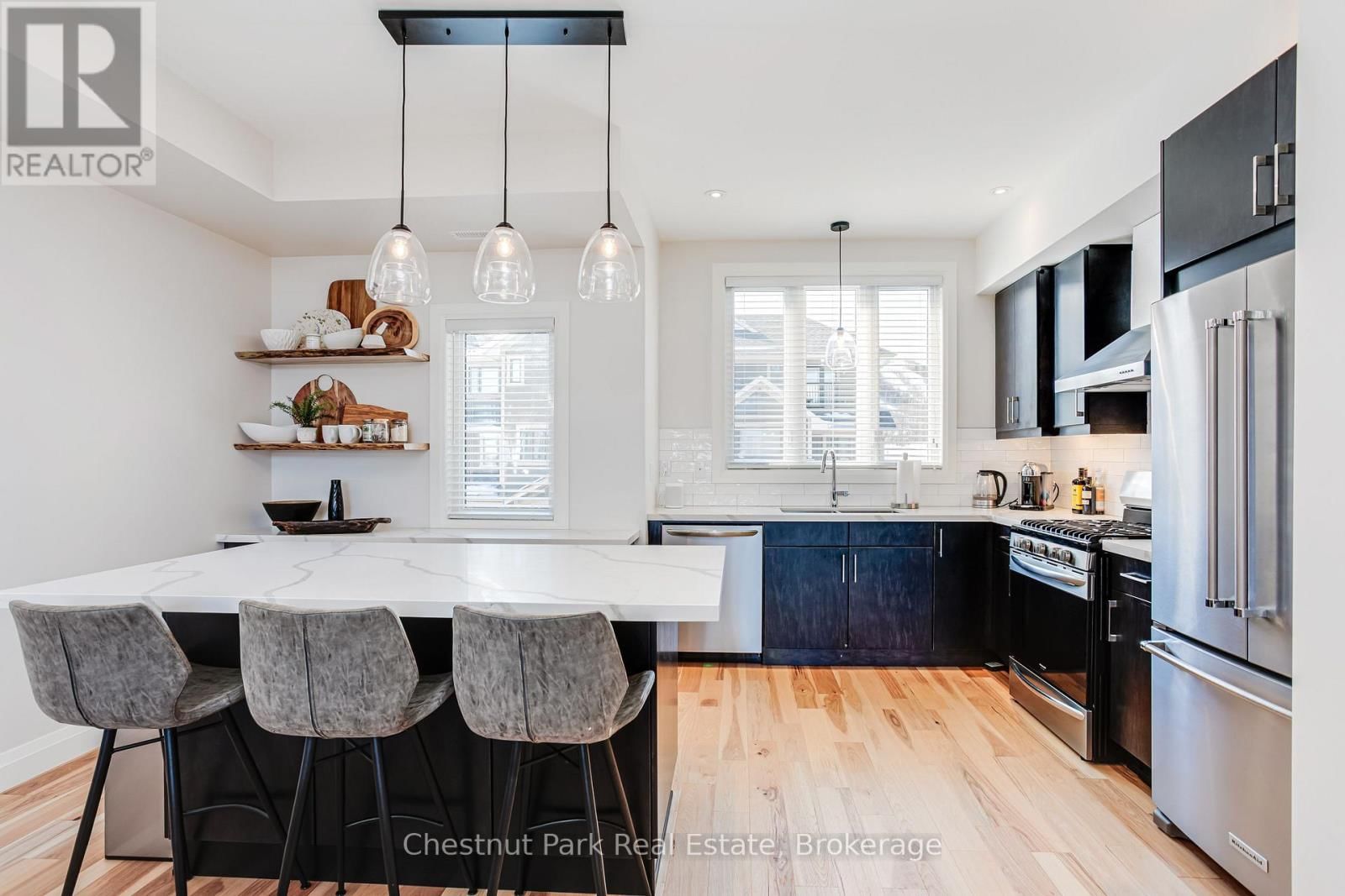 10 - 106 ALPINE SPRINGS COURT Image 16