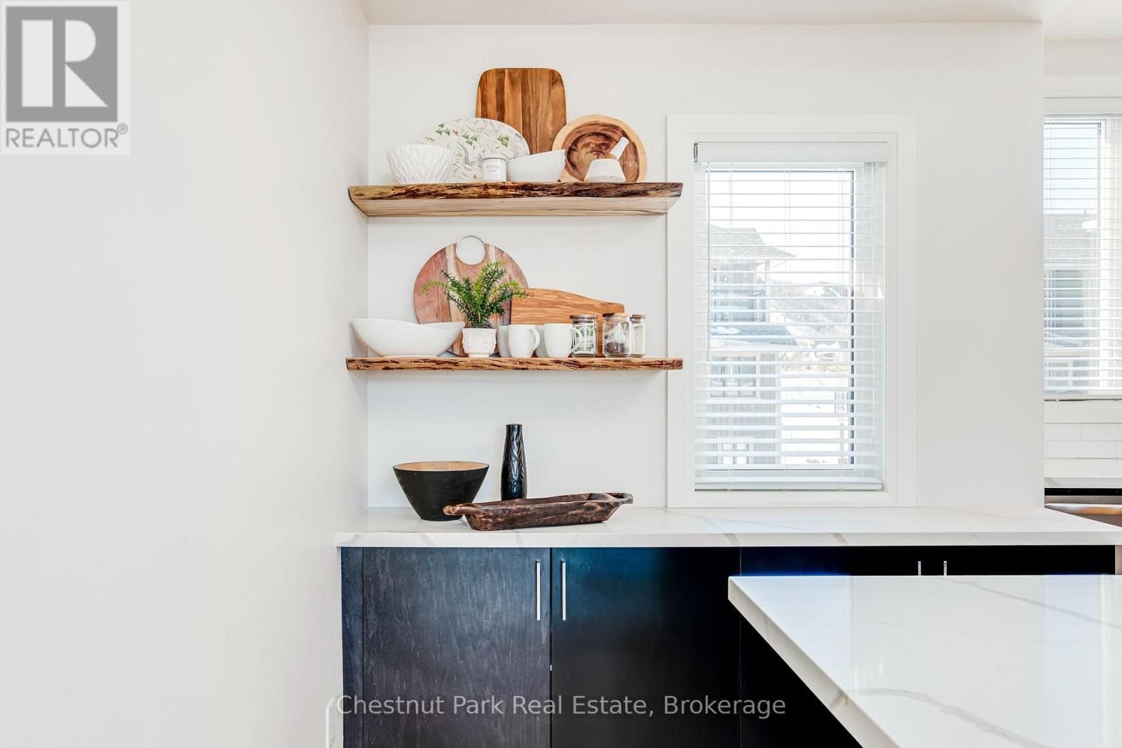 10 - 106 ALPINE SPRINGS COURT Image 18