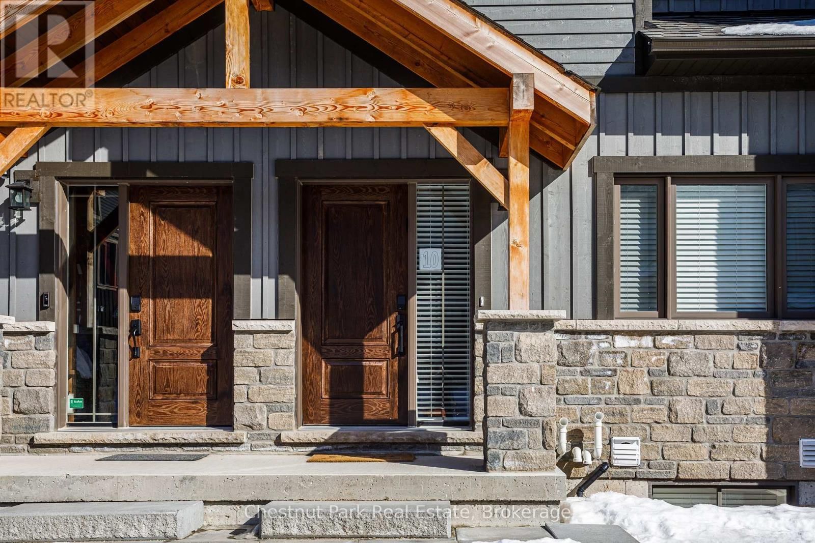 10 - 106 ALPINE SPRINGS COURT Image 2