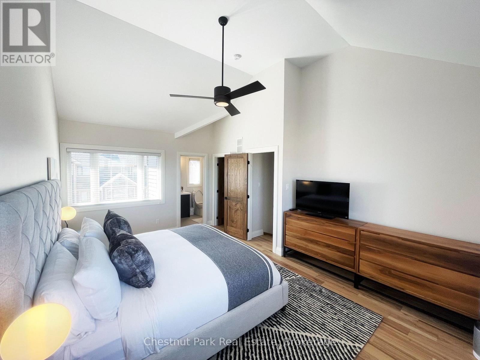 10 - 106 ALPINE SPRINGS COURT Image 44