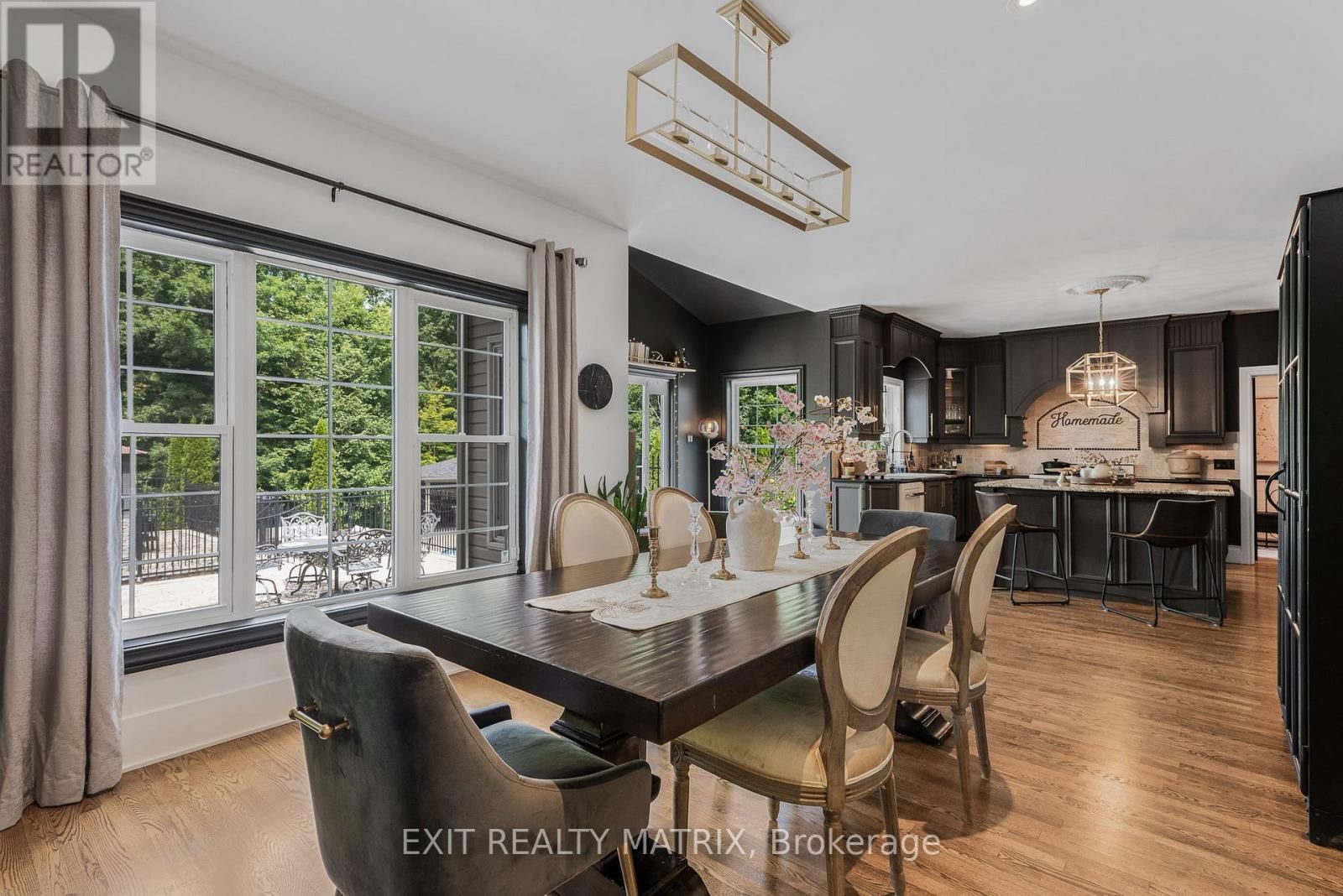 1271 GEORGES VANIER DRIVE Image 12