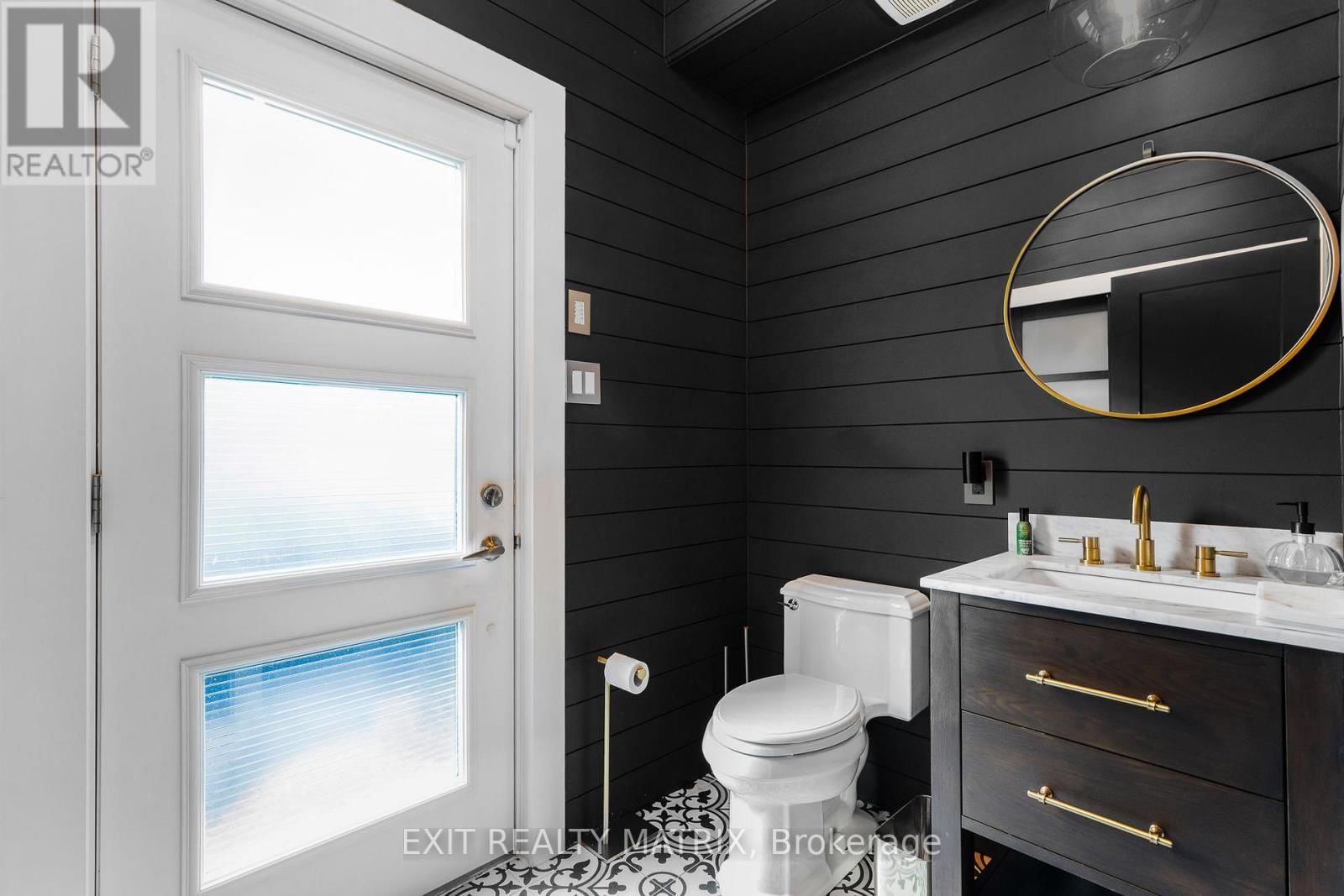 1271 GEORGES VANIER DRIVE Image 18