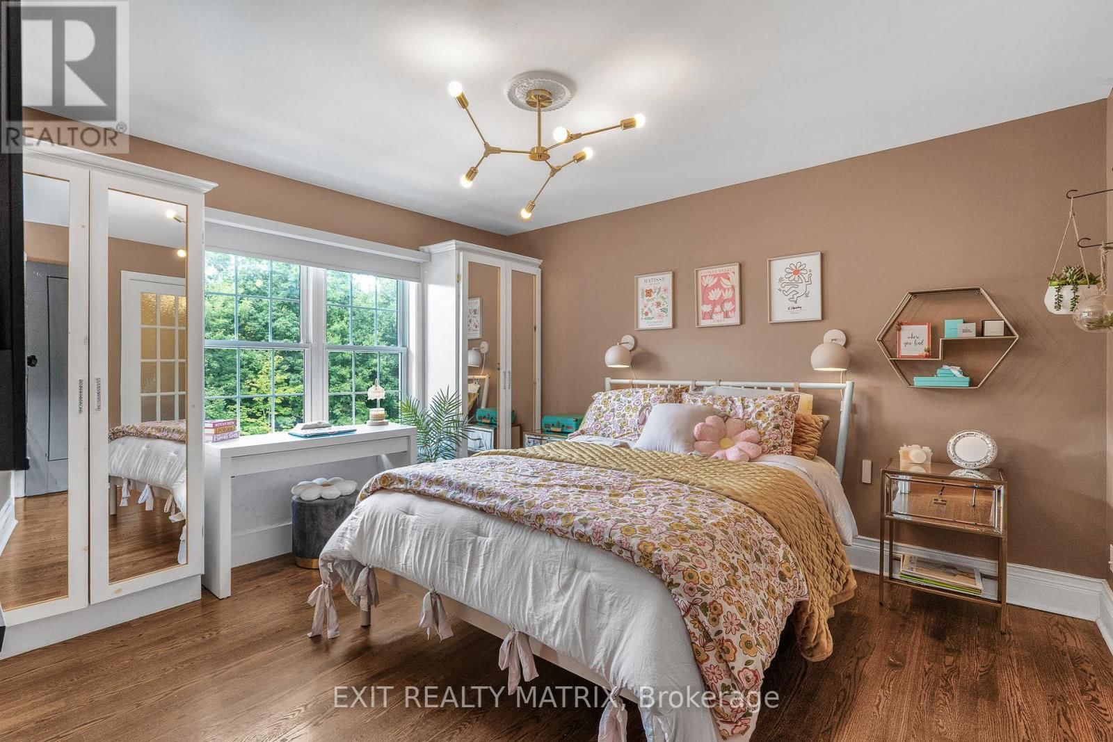 1271 GEORGES VANIER DRIVE Image 19