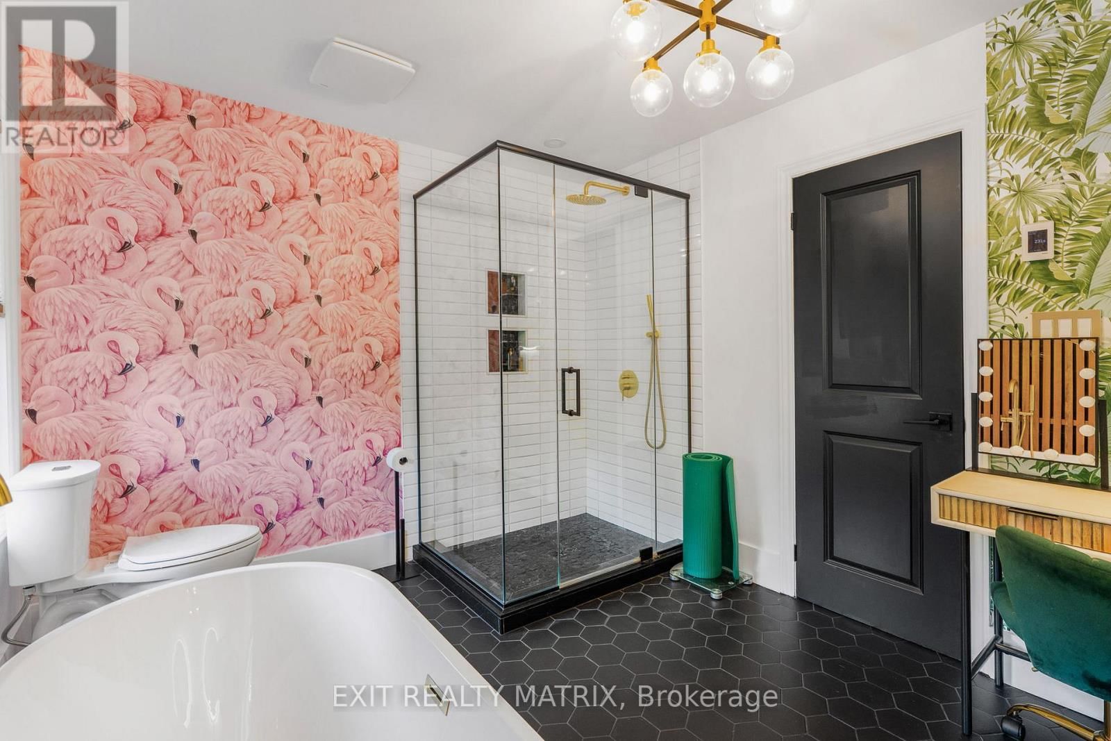 1271 GEORGES VANIER DRIVE Image 25