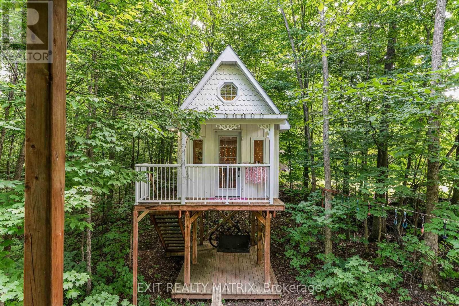 1271 GEORGES VANIER DRIVE Image 33