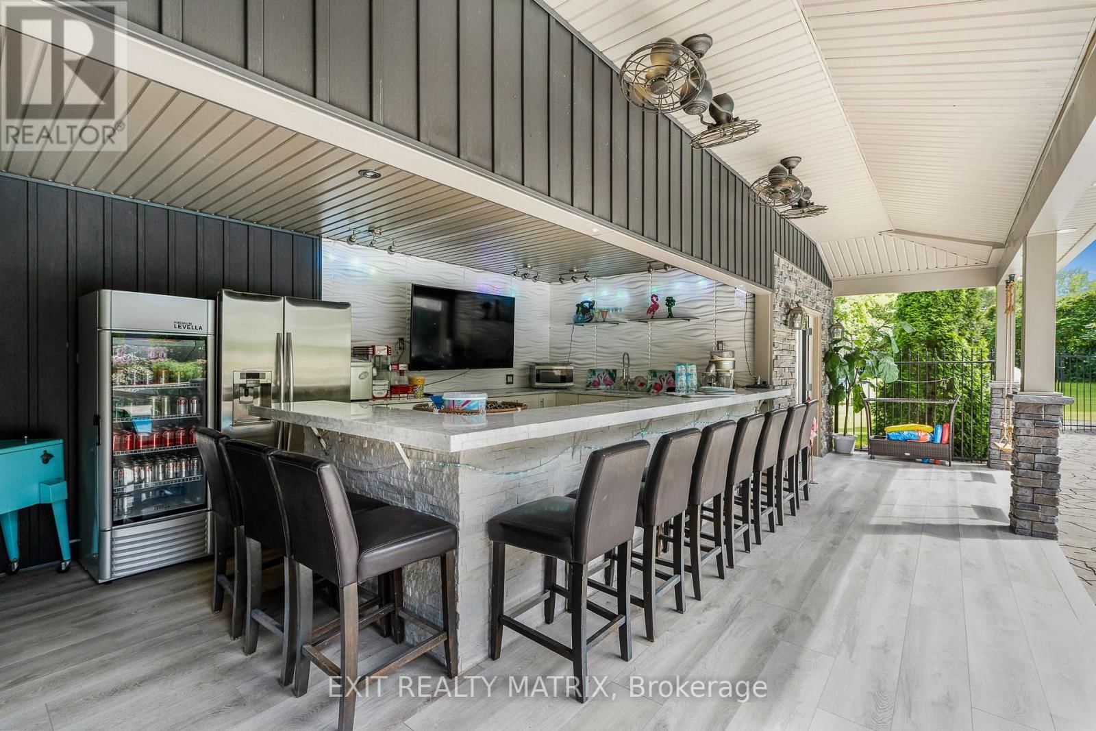 1271 GEORGES VANIER DRIVE Image 45