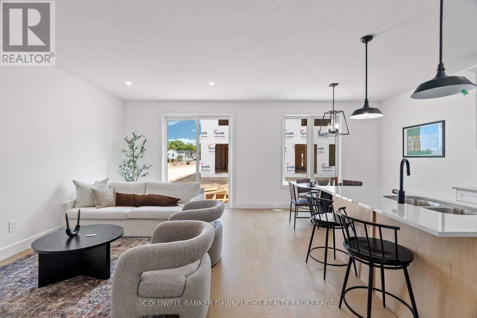 17 - 147 SCOTTS DRIVE Image 14